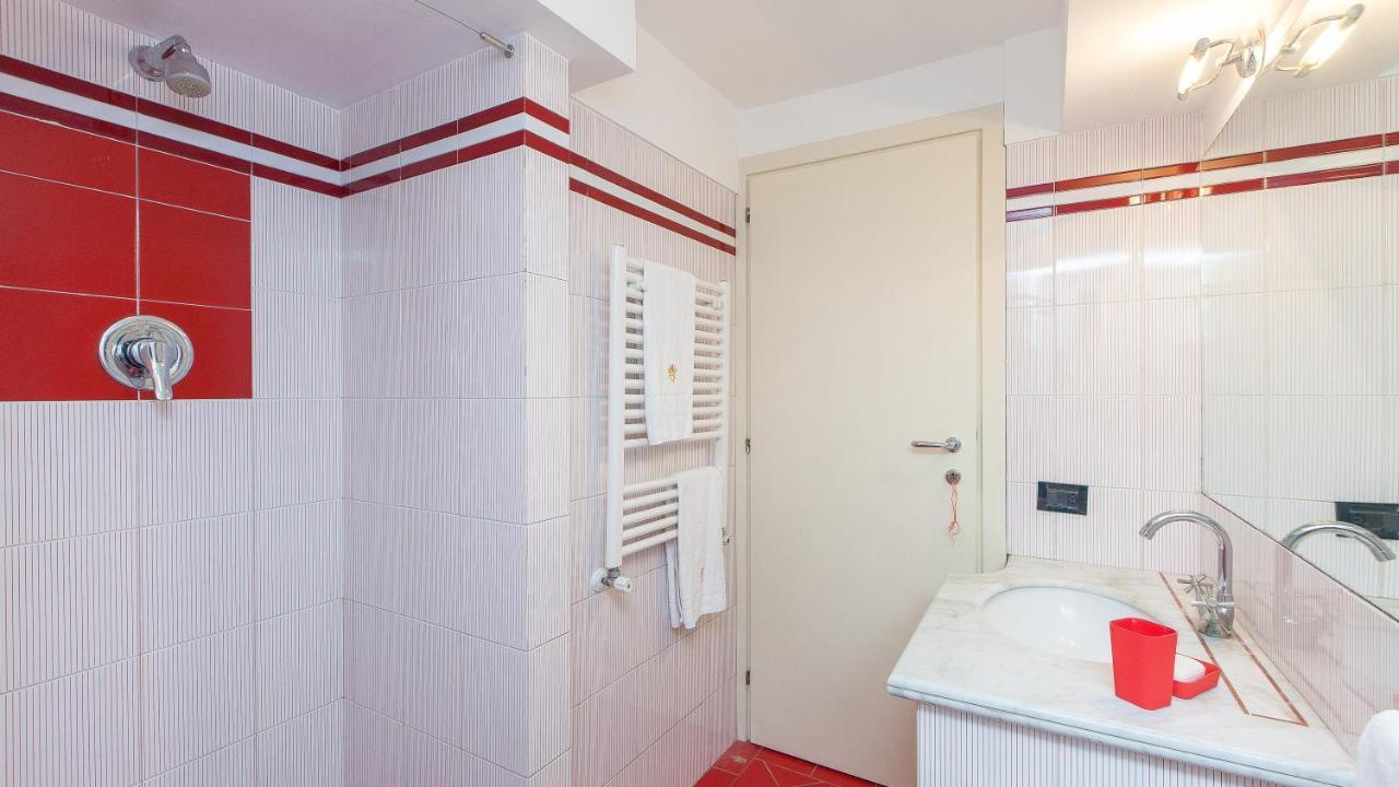 Trevi Colour- Rental In Rzym Zewnętrze zdjęcie